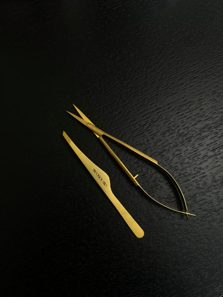 Precision Pro  Gold Matte Eyebrow Tweezer Set